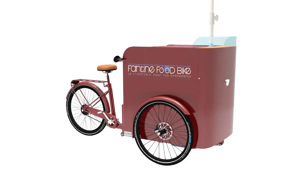 L’ancien triporteur Fantine Food Bike, rouge bordeaux, avec le logo d’origine en typographie fine.